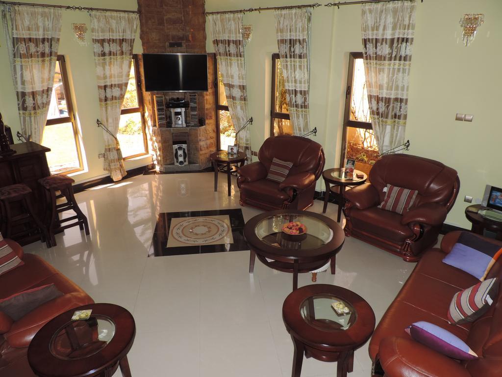 Asimba Guest House Мекеле Экстерьер фото